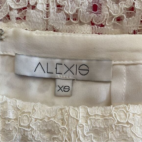 Alexis White Midi Pencil lace Skirt with Slit , XS - Picture 6 of 7